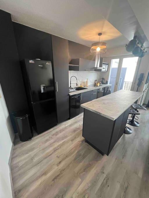Superbe Appart+Parking Pau- Place Verdun Экстерьер фото