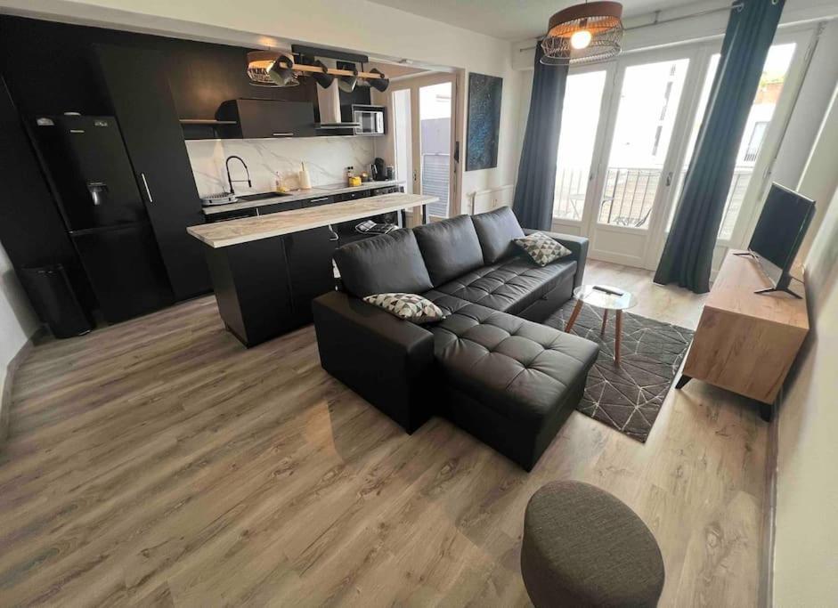 Superbe Appart+Parking Pau- Place Verdun Экстерьер фото